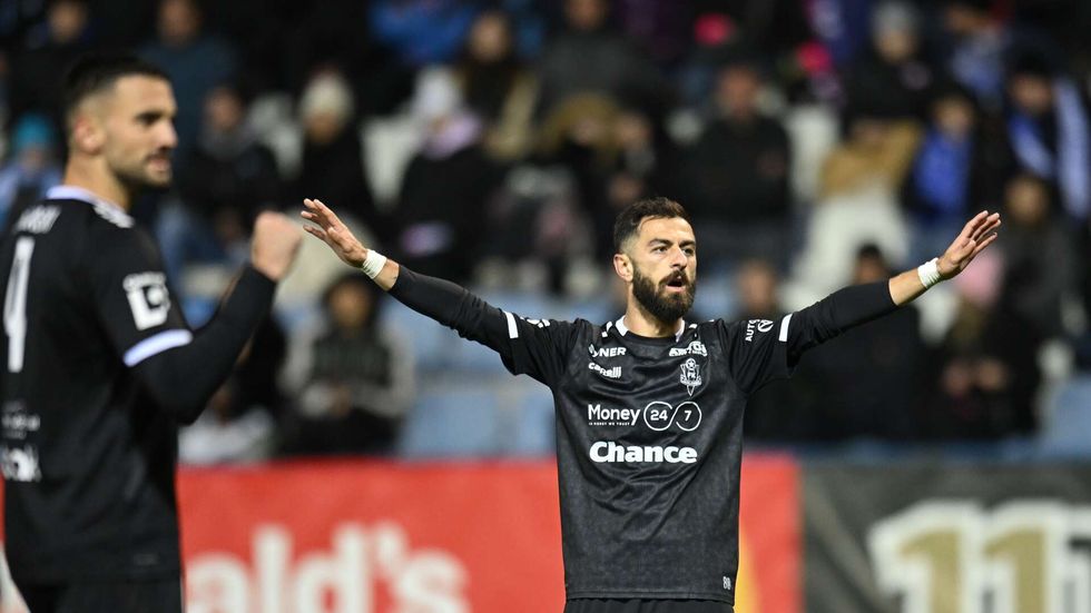 Jablonecký Chanturishvili (vpravo) vstřelil první branku severočeského derby