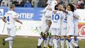 Radost ostravských fotbalistů po vstřelení gólu.