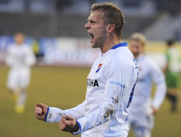 Adam Varadi (Baník Ostrava) se raduje ze vstřelené branky. Adam Varadi (Baník Ostrava) se raduje ze vstřelené branky.
