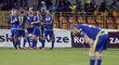 Fotbalisté Jihlavy se radují z gólu do sítě Dukly