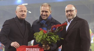 Pivarník si lámal hlavu, Bakoš zůstal na tribuně: Řešili jsme to dva dny