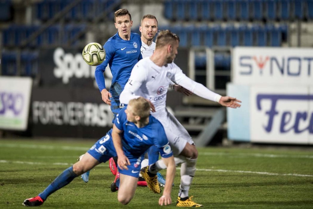 Ondřej Karafiát během čtvrtfinále MOL Cupu proti Slovácku