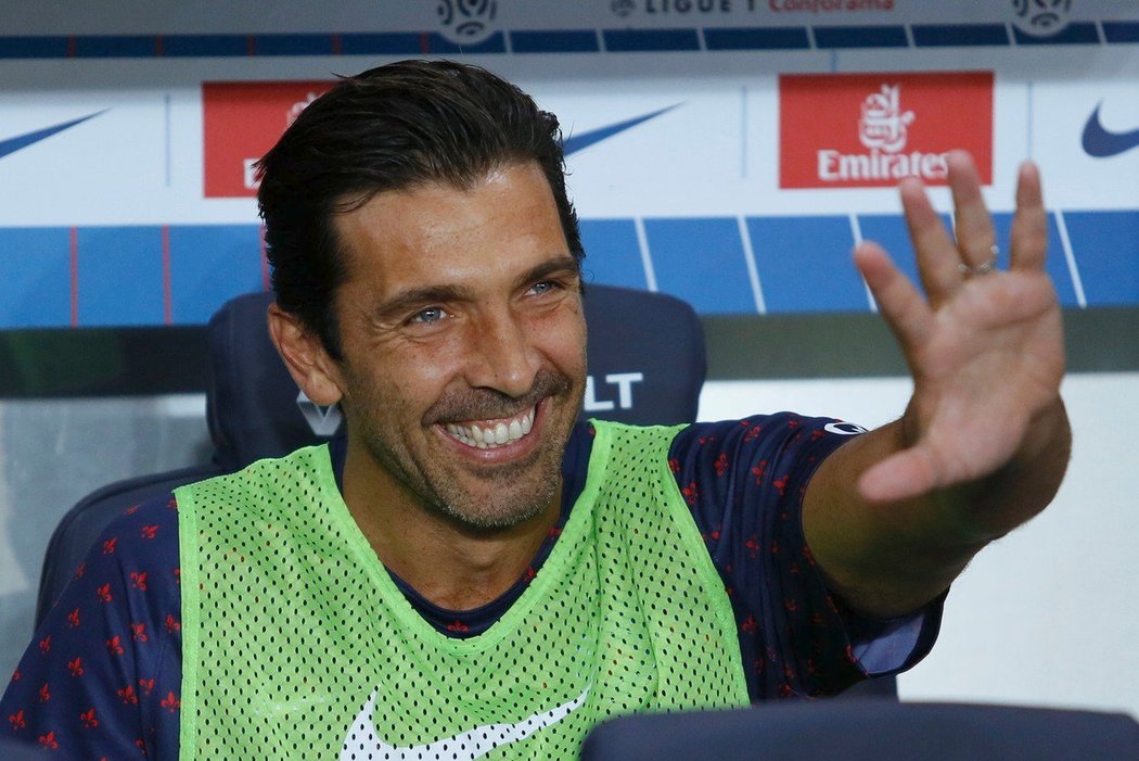 Gianluigi Buffon se zatím do brány PSG postavil pouze třikrát