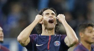 Nervy PSG. Cavani zachránil bod v nastavení, Neymar dostal červenou