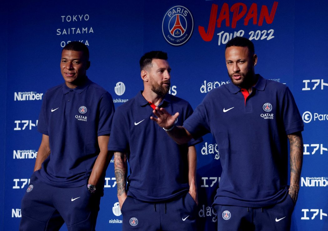 Hvězdná trojice z PSG Messi, Mbappé a Neymar před startem sezony 2022/23