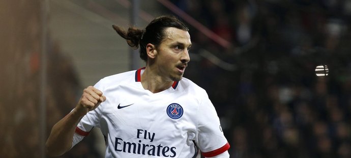 Hvězdný útočník Zlatan Ibrahimovic přispěl dvěma góly k vítězství Paris Saint-Germain 3:0 v Nice, díky čemuž se stal nejlepším ligovým střelcem v klubové historii