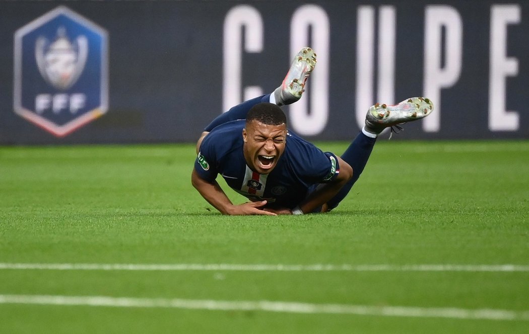 Podle některých měl Mbappé jen naznačit, že se mu chce na toaletu