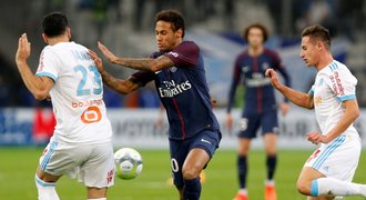 Kouč PSG: Neymarův zkrat? Ať ho víc chrání, fauly na Messiho trestají jinak