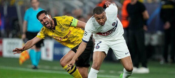 Liga mistrů ONLINE: PSG - Dortmund 0:0. Domácí musí dohnat manko