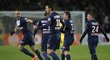 Hráči PSG se radují z branky do sítě Nantes v semifinále francouzského Ligového poháru