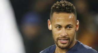 Neymar (se) zlevňuje. Vzdá se kvůli návratu do Barcelony stovek milionů?