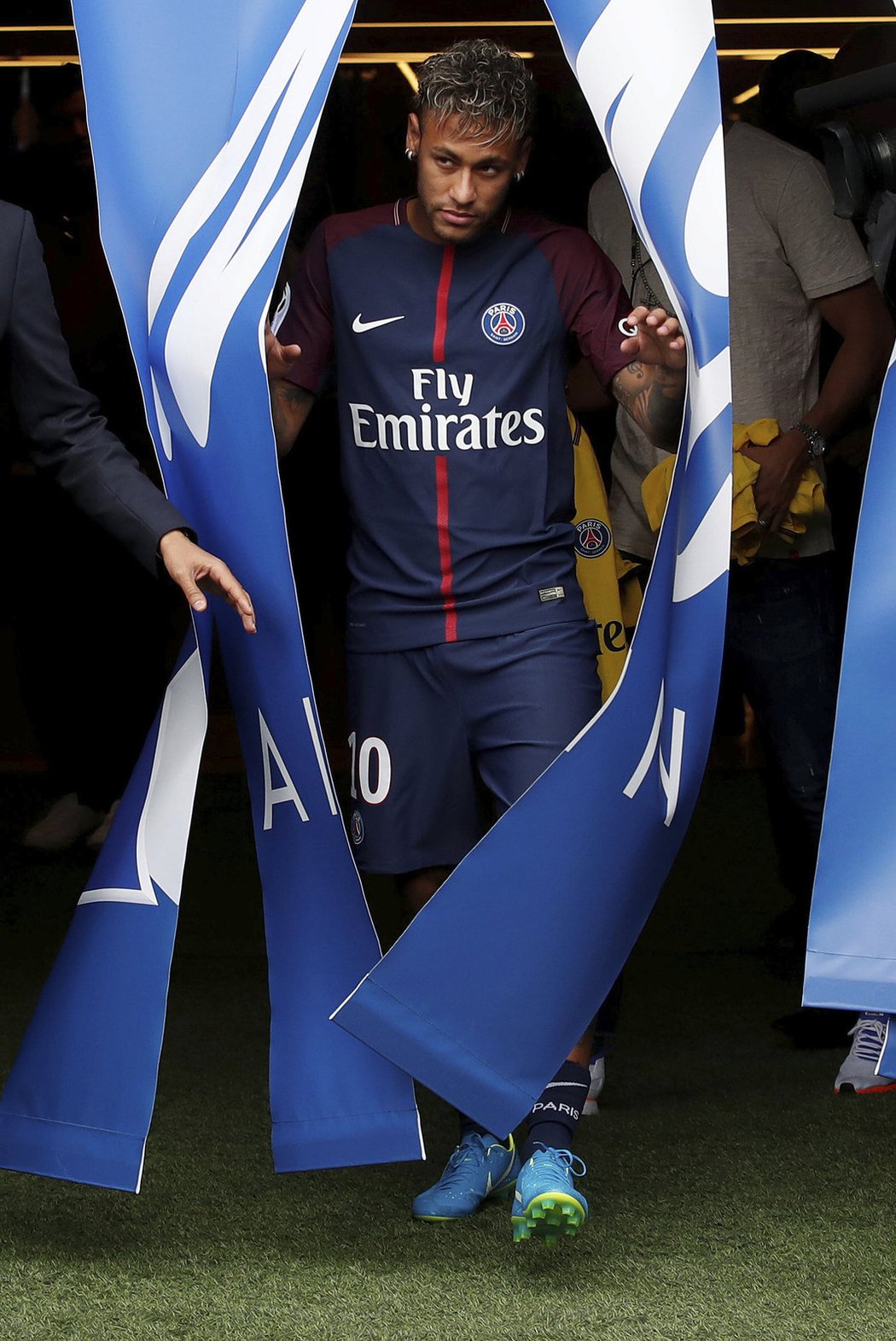 Neymar se předvedl v Parku princů jako hráč PSG