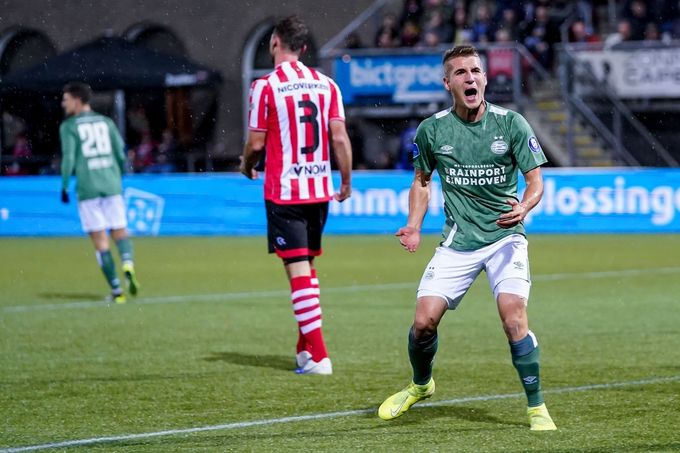 Talent Sadílek jako Jágr? Poslanec ho navrhuje na státní vyznamenání Talent Sadílek jako Jágr? Poslanec ho navrhuje na státní vyznamenání