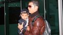 Pyšný otec Cristiano Ronaldo a jeho syn Cristiano junior