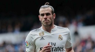 Bale (33) překvapil: Okamžitě končím kariéru. Loučil se titulem, MS nevyšlo