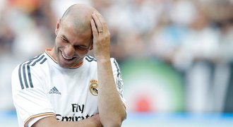 Zidane kiksem rozesmál sám sebe, Nedvěd prokecal Seedorfovu parádu