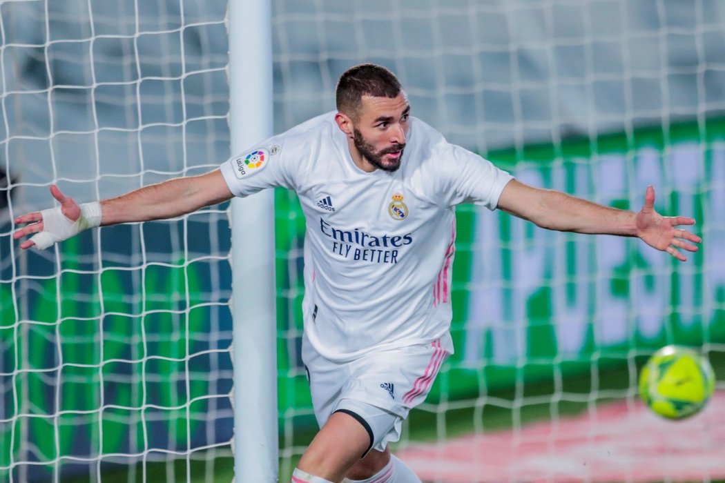 Fotbalisté Realu Madrid i díky dvěma gólům Karima Benzemy porazili Atlétic Bilbao 3:1