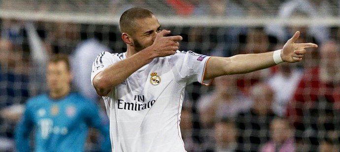 Šťastný střelec. Karim Benzema slaví branku do sítě Bayernu