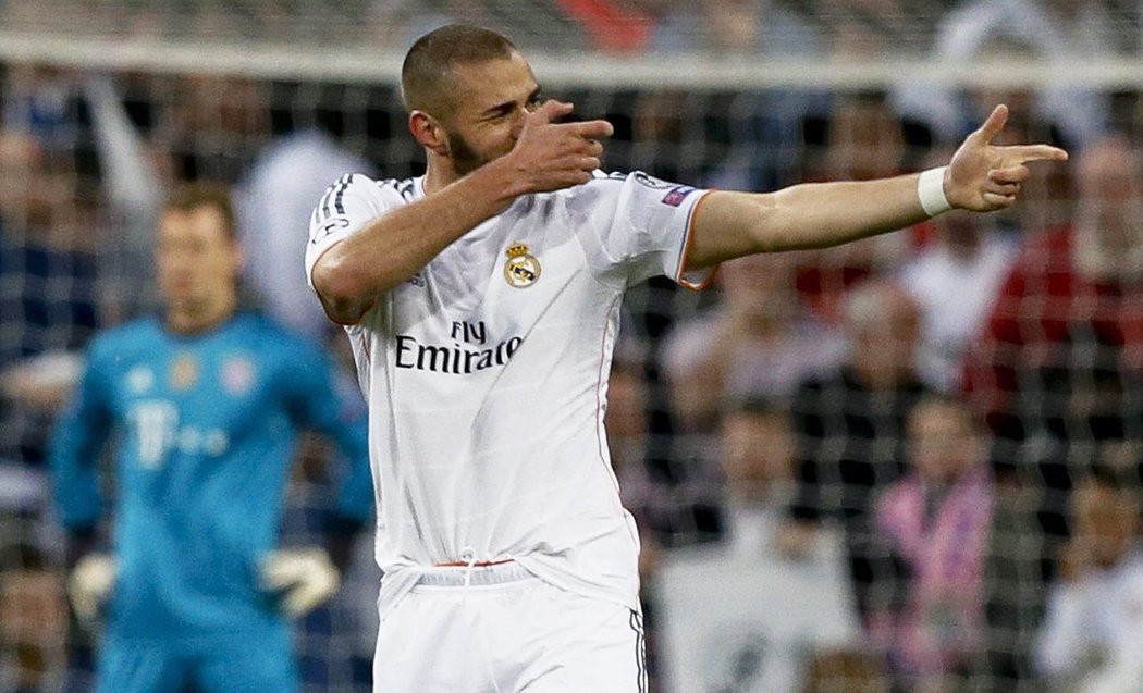 Šťastný střelec. Karim Benzema slaví branku do sítě Bayernu