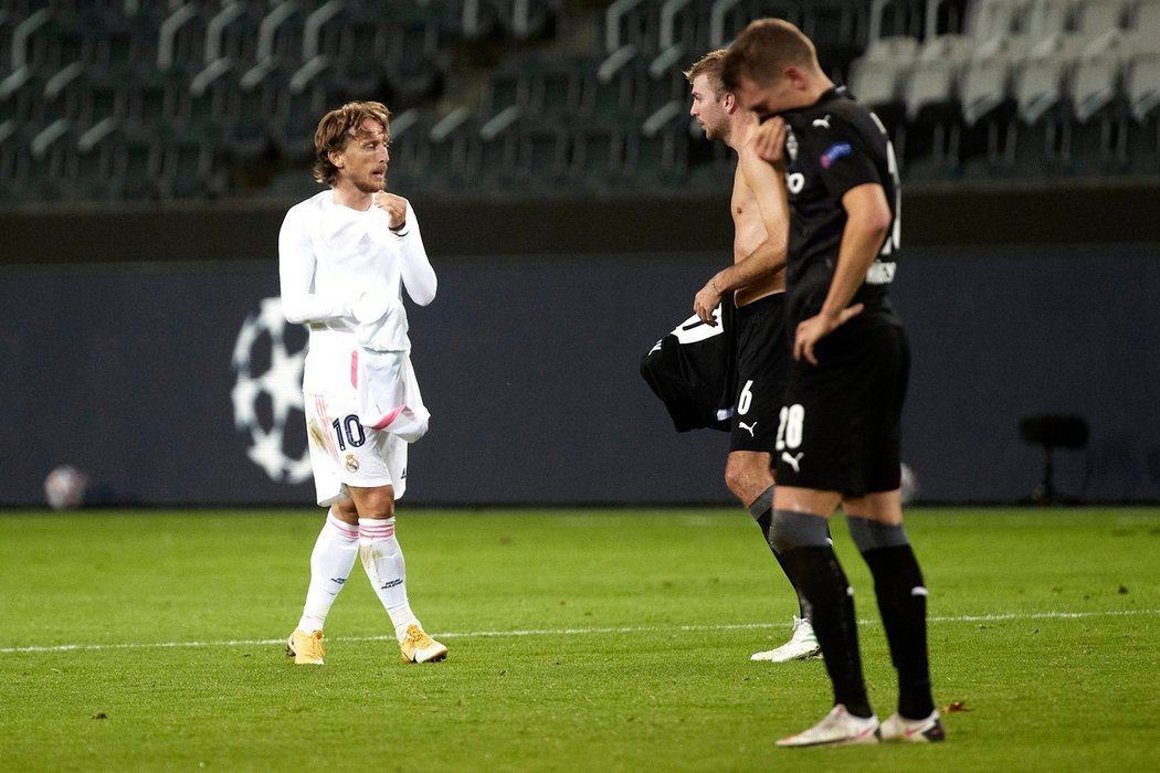 Real Madrid před týdnem nečekaně doma prohrál 2:3 s Šachtarem Doněck a i tentokrát to dlouho vypadalo, že odejde s prázdnou.