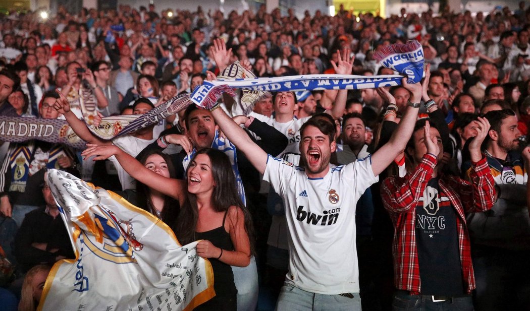 Fanoušci Realu Madrid slaví triumf v Lize mistrů