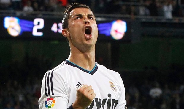 Real stoupá tabulkou! La Coruňu skolil hattrickem Ronaldo