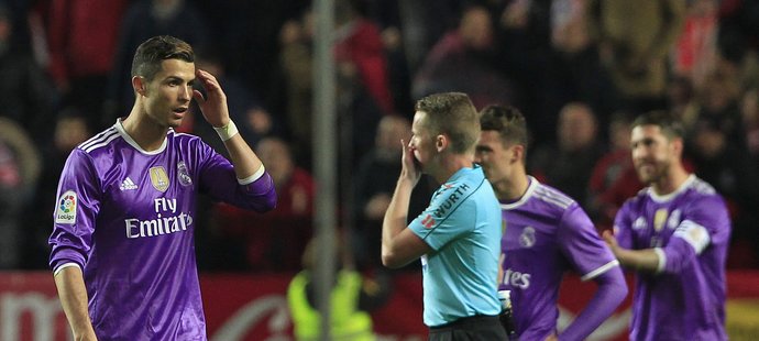 Cristiano Ronaldo jakoby nechápal, co se dělo v závěru duelu v Seville