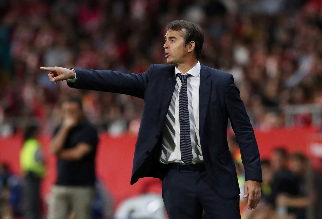 Španělský trenér Realu Madrid Julen Lopetegui při utkání s Gironou