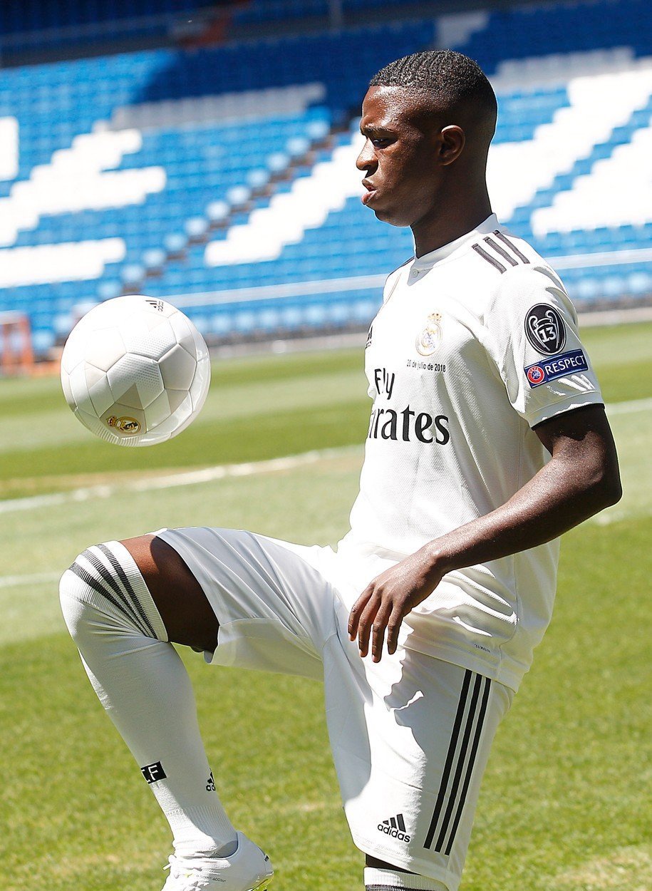 Mladý Brazilec Vinicius byl představený jako nová posila Realu Madrid