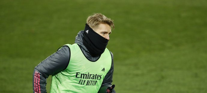 Martin Ödegaard v Realu strádá