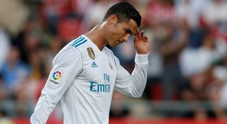 Real v krizi? Zidana trápí častá zranění, špatný Ronaldo i přestupy