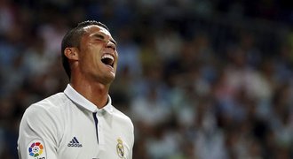 Ronaldo neunesl střídání?! Nadával na střídačce a měl se pustit do Zidana