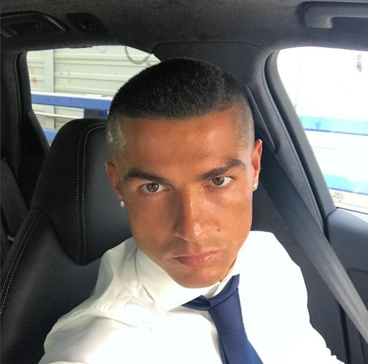 Cristiano Ronaldo ukázal po vítězství v Lize mistrů nový účes