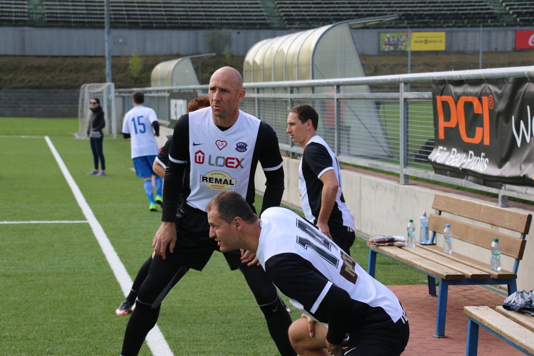 Bývalý český reprezentant Jan Koller nastoupil za fotbalový tým osobností Real Top Praha