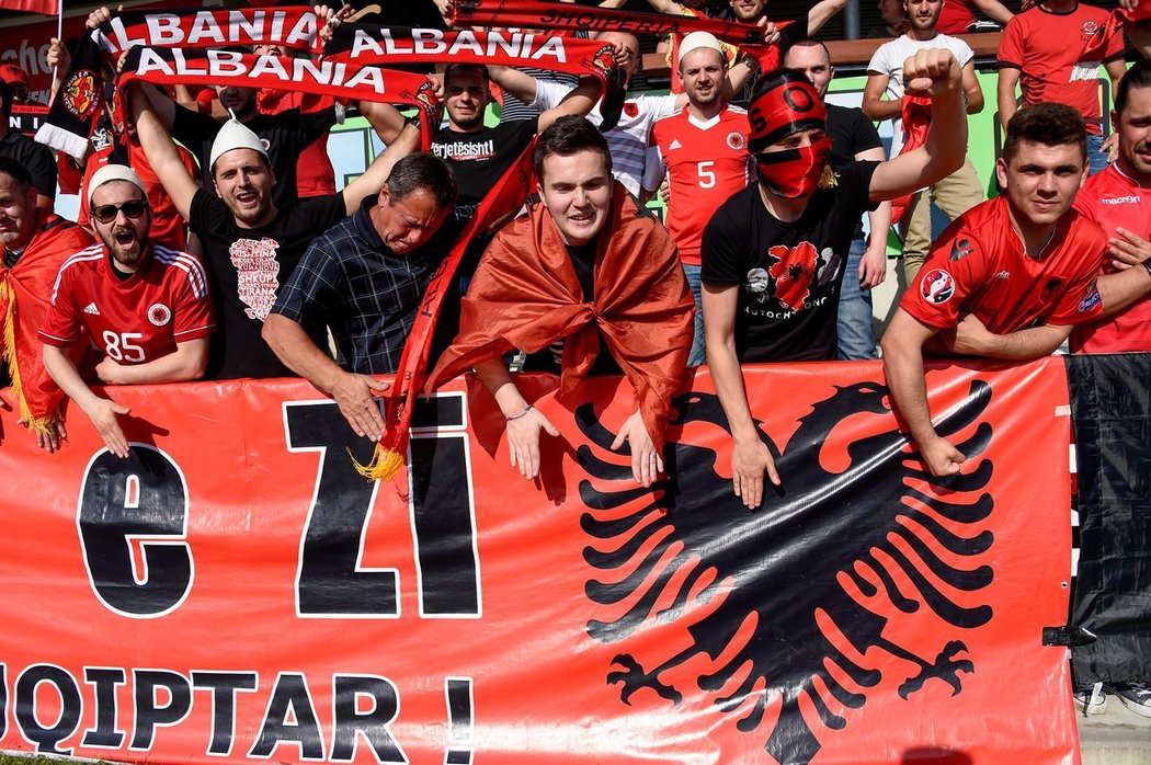 Fanoušci Albánie