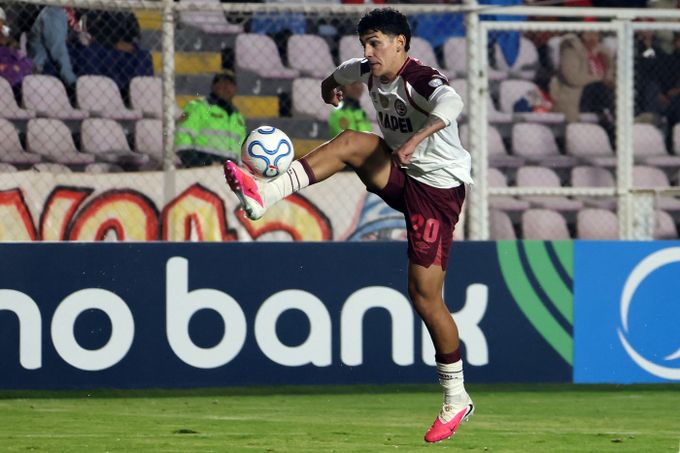 Nedvěd má v hledáčku dalšího cizince. Allan Wlk (23) hraje argentinskou ligu Nedvěd má v hledáčku dalšího cizince. Allan Wlk (23) hraje argentinskou ligu