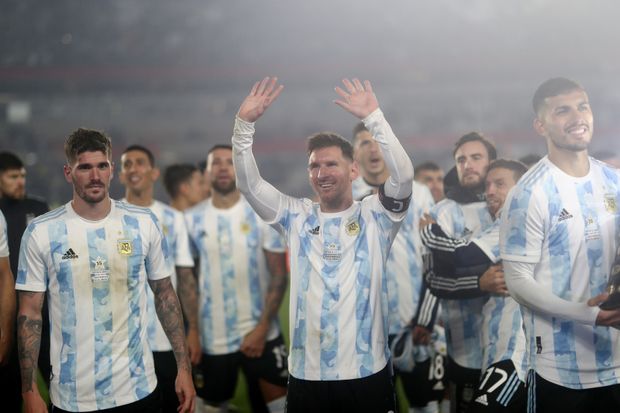 Lionel Messi překonal Pelého rekord Lionel Messi překonal Pelého rekord