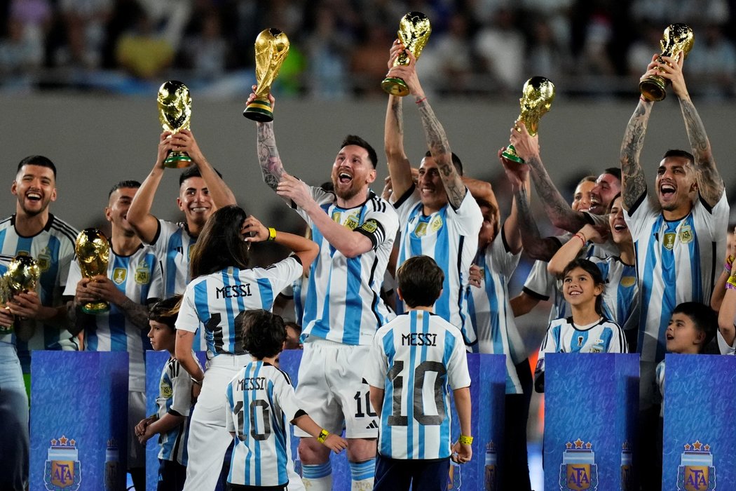 Argentina vítala světové šampiony v čele s Lionelem Messim