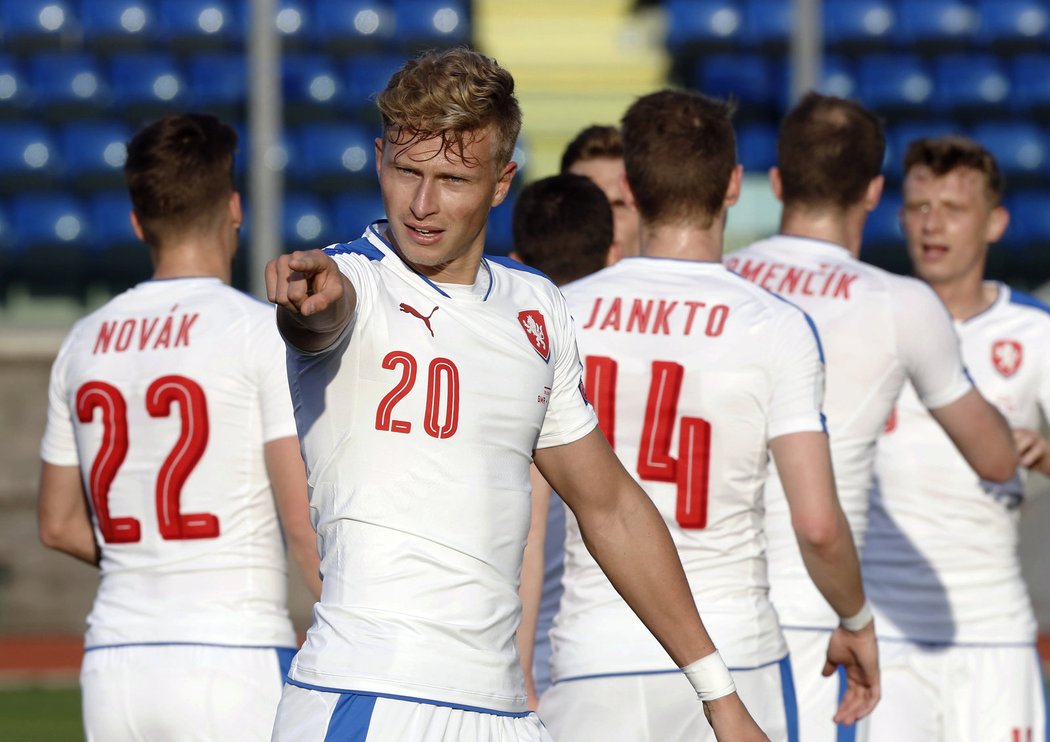 Antonín Barák přispěl k vysoké výhře národního týmu nad San Marinem dvěma brankami