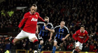 Berbatov jde do Fulhamu. Jsme rádi, že nepřijde, zní naštvaně z Itálie