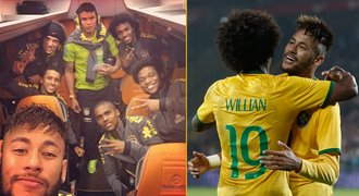 Neymar po dvou trefách fotil selfíčko, Willian se blýskl super kličkou