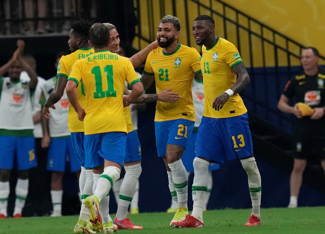 Fotbalisté Brazílie v kvalifikaci o postup na MS porazili Uruguay 4:1