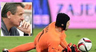 Bývalý brankář Hruška o chybě: Takový míč Čech nemůže dát!
