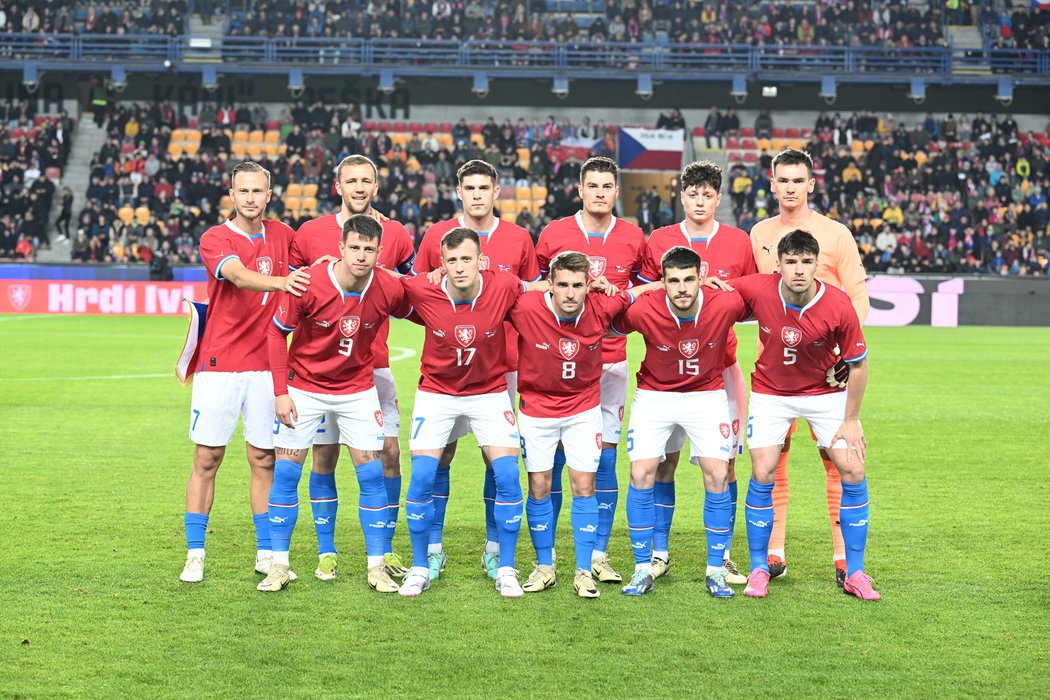 Česká jedenáctka pro zápas s Arménií