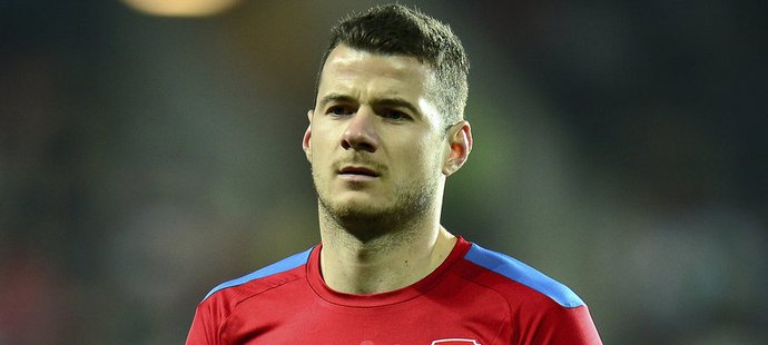 Český reprezentant Daniel Pudil se na konci podzimu hodně divil, že jeho oblíbený tým v pražských nižších soutěžích - Ďáblice B - utrpěl v posledním kole porážku.