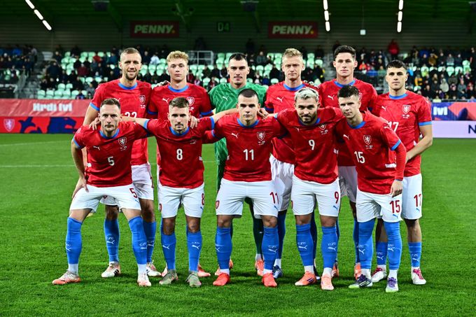 Česko (zatím) ve třetím koši. Soupeři pro baráž? Strašák Itálie, možné je stále i Německo Česko (zatím) ve třetím koši. Soupeři pro baráž? Strašák Itálie, možné je stále i Německo