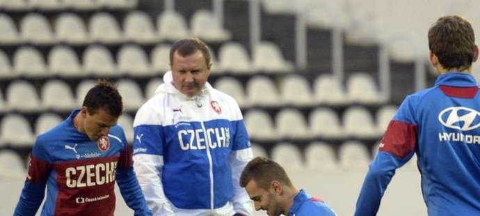 Český kouč Pavel Vrba na pátečním tréninku v Plzni