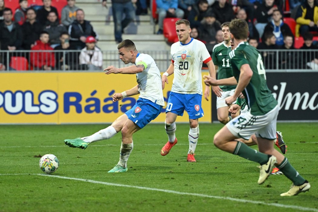 Václav Sejk zvyšuje na 2:0 v přípravě proti Severnímu Irsku