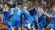 Italští fotbalisté slaví postup po penaltovém rozstřelu s Anglií