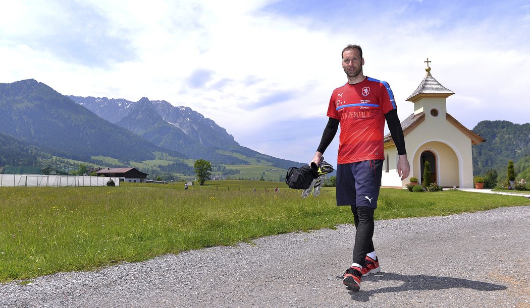 Petr Čech na soustředění s českou reprezentací v rakouských Alpách